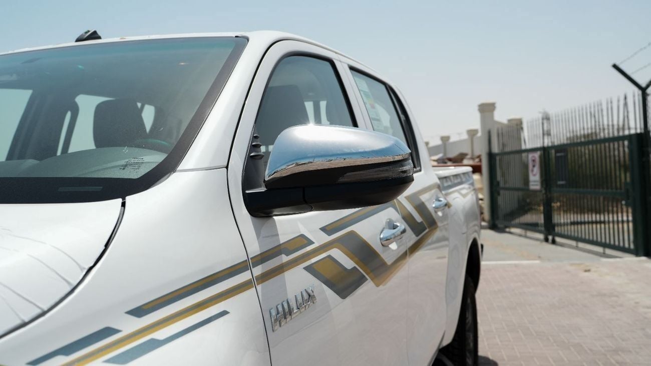 Toyota Hilux GLX 2.7L Double Cab Utility 4WD A/T 2.7L Petrol Automatic 4x4 2025 MY EXPORT ONLY