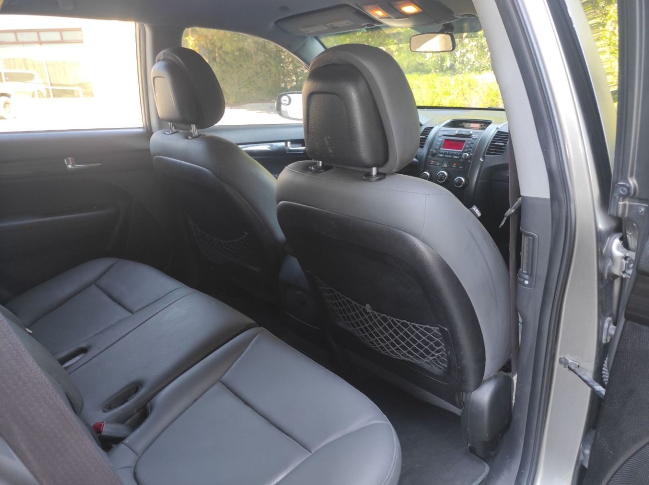 كيا سورينتو Base 3.3L AWD Kia Sorrento 2013 usa V6 7 seater full automatic