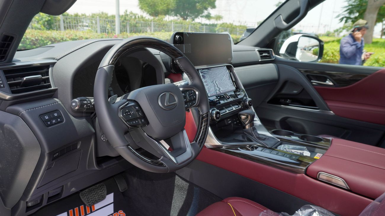 Lexus LX 600 3.5 L V6