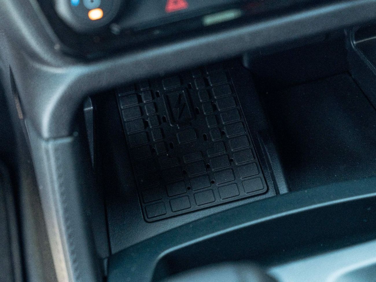 Ford Ranger Raptor AED 3,617 PM • RANGER RAPTOR • ONLY 15,000 KM’S • OFFICIAL FORD WARRANTY AND SERVICE PLAN UNTIL 2028