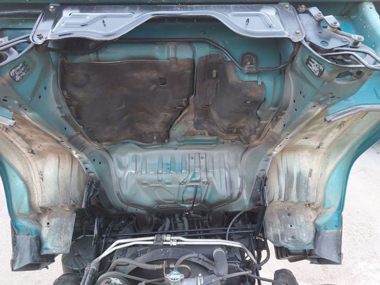 Toyota Dyna TOYOTA DYNA TRUCK DUMPER RHD 1995 MODEL 4.1 L DIESEL AUTOMATIC(PM01058)