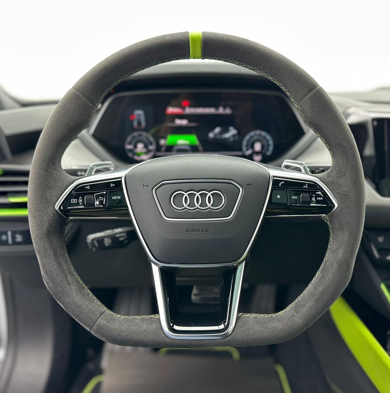 أودي إي ترون جي تي 2023 Audi E-Tron GT, 2029 Audi Warranty + 2027 Audi Service Contract, Audi Full Service History, GCC