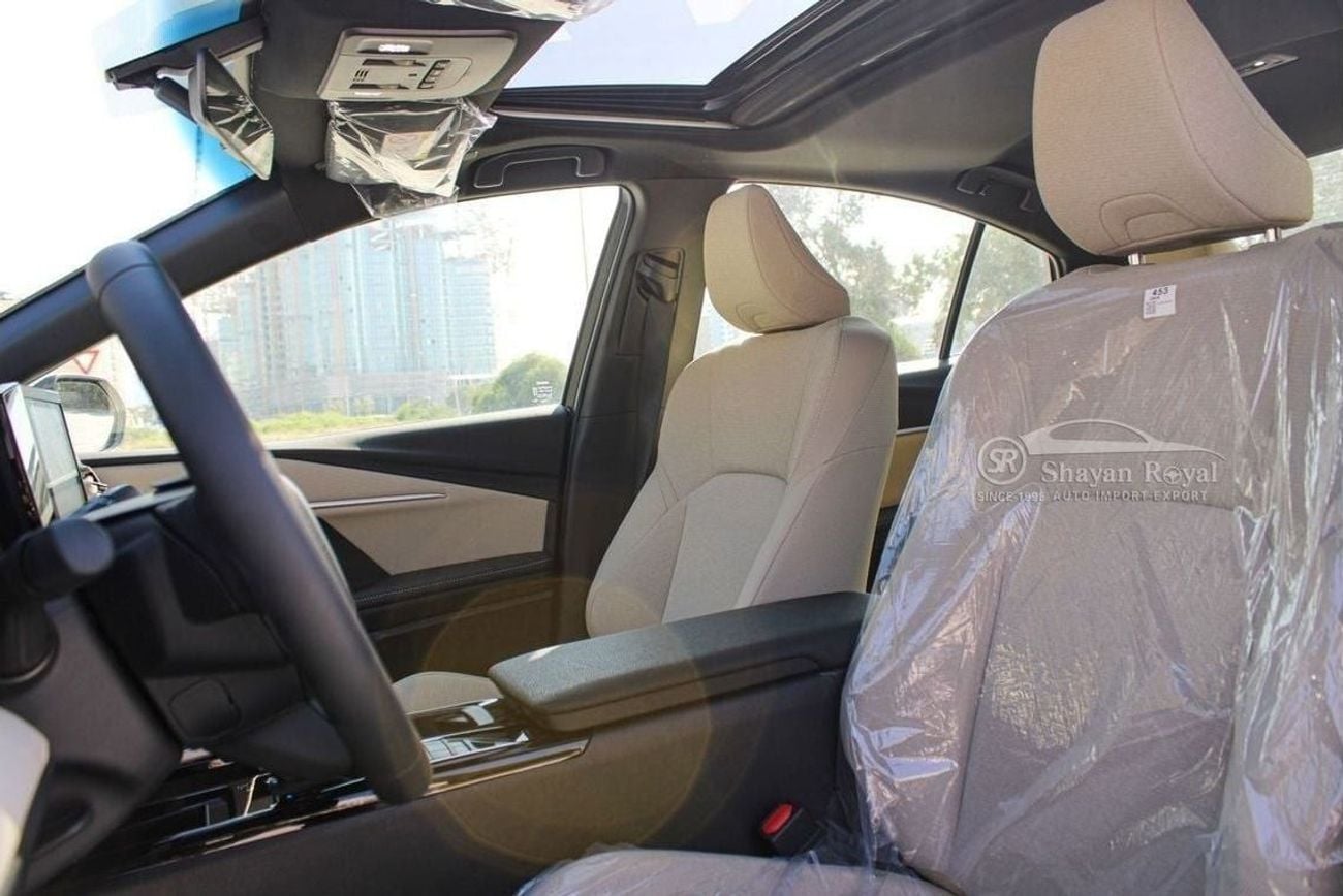 تويوتا كامري LE HEV LHD 2.5L HYBRID LE-G FWD AT 2025MY