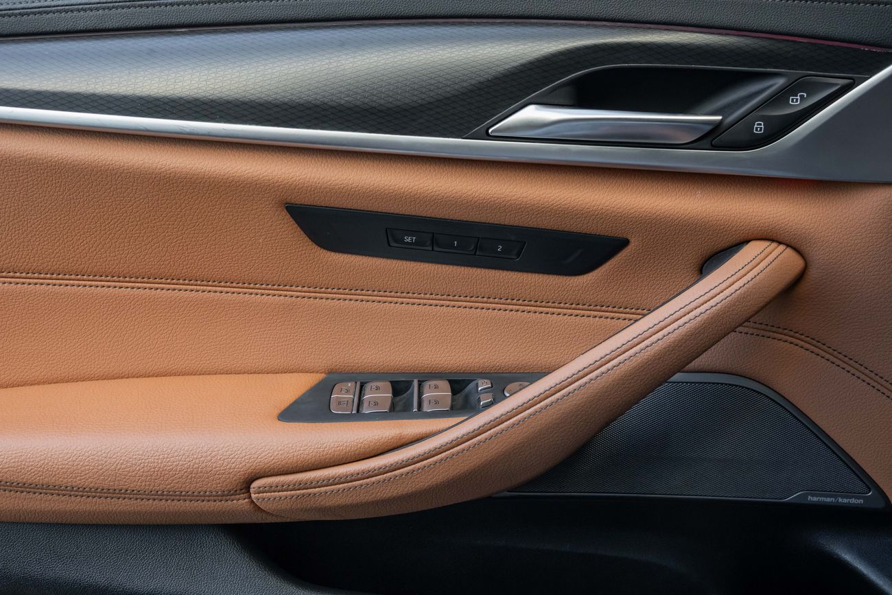 BMW 530i 530i M-Kit | 2,350 P.M | 0% Downpayment | Full BMW History!