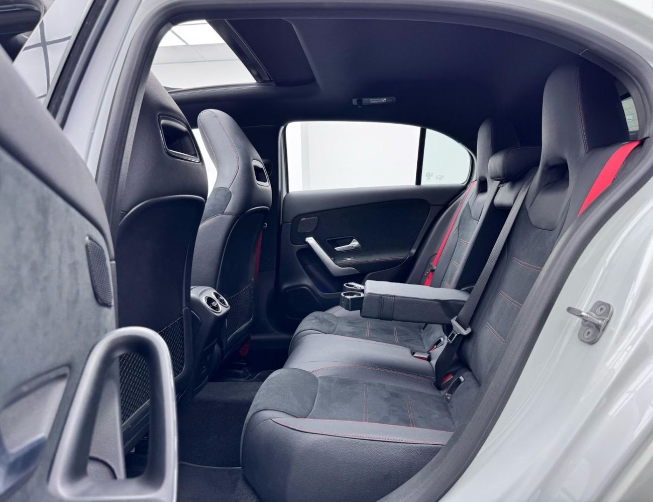 Mercedes-Benz A 35 AMG 4MATIC Hatchback 2023 Mercedes Benz A35 AMG Aerodynamic Package, 2028 Mercedes Warranty + Service Pa