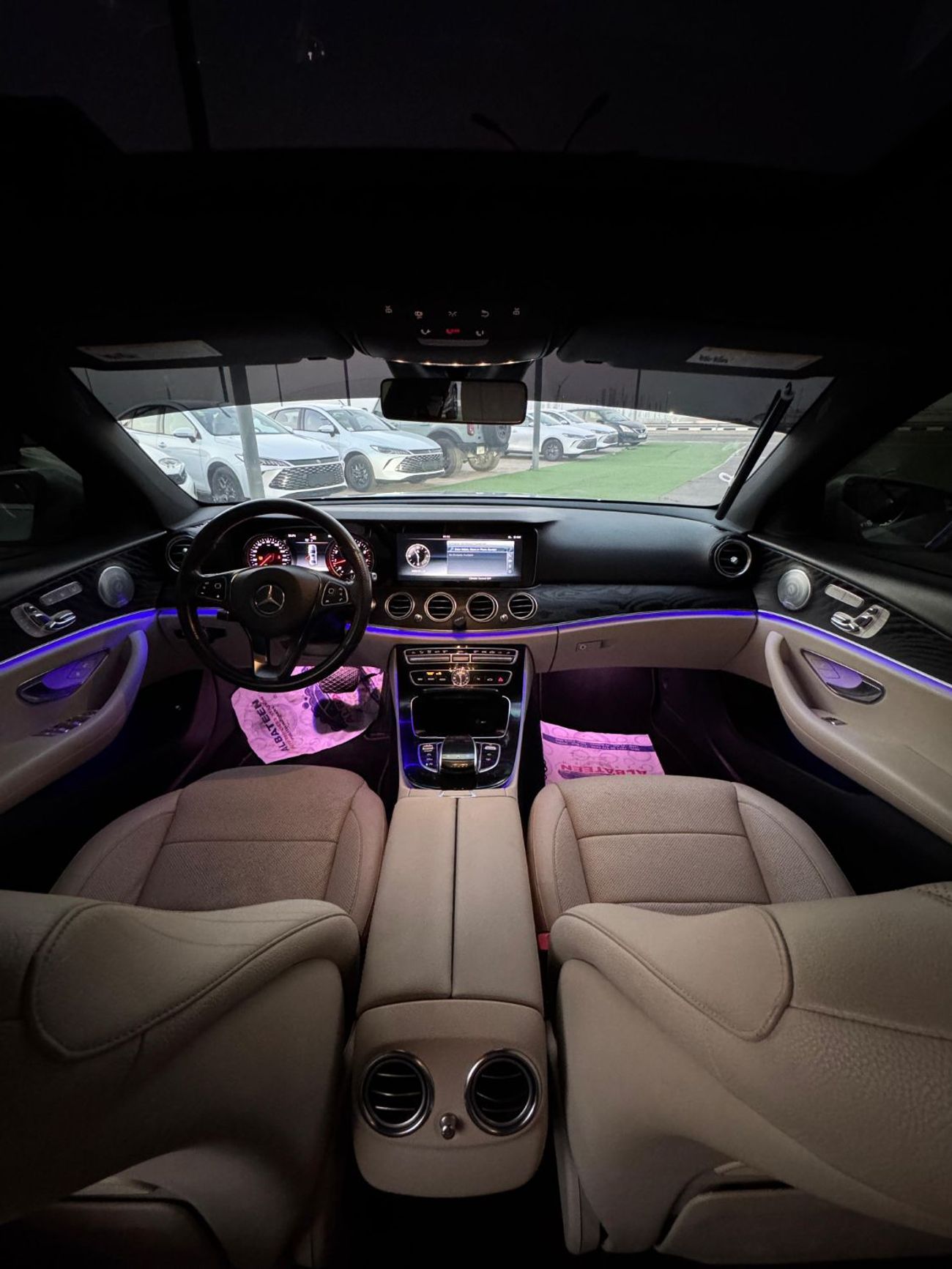 Mercedes-Benz E300 