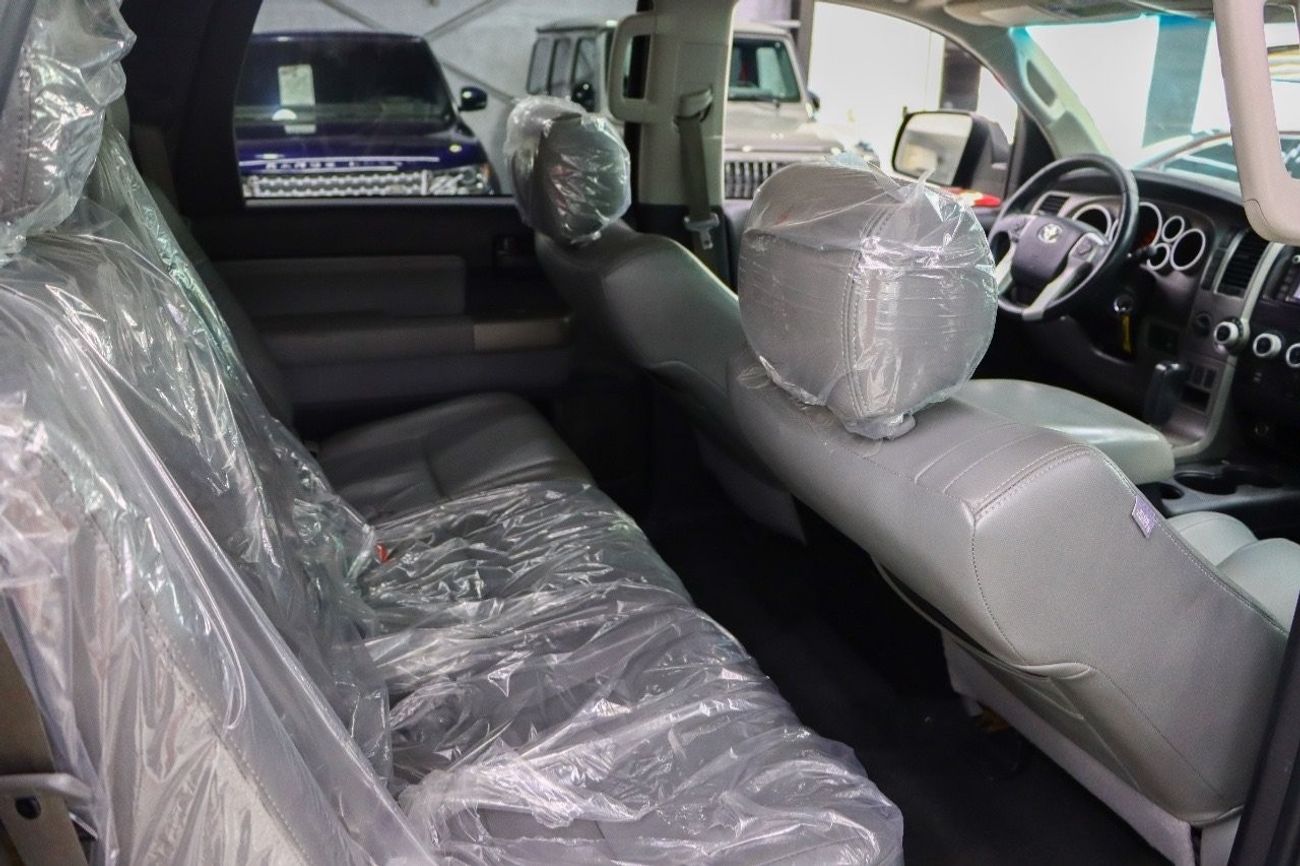 Toyota Sequoia