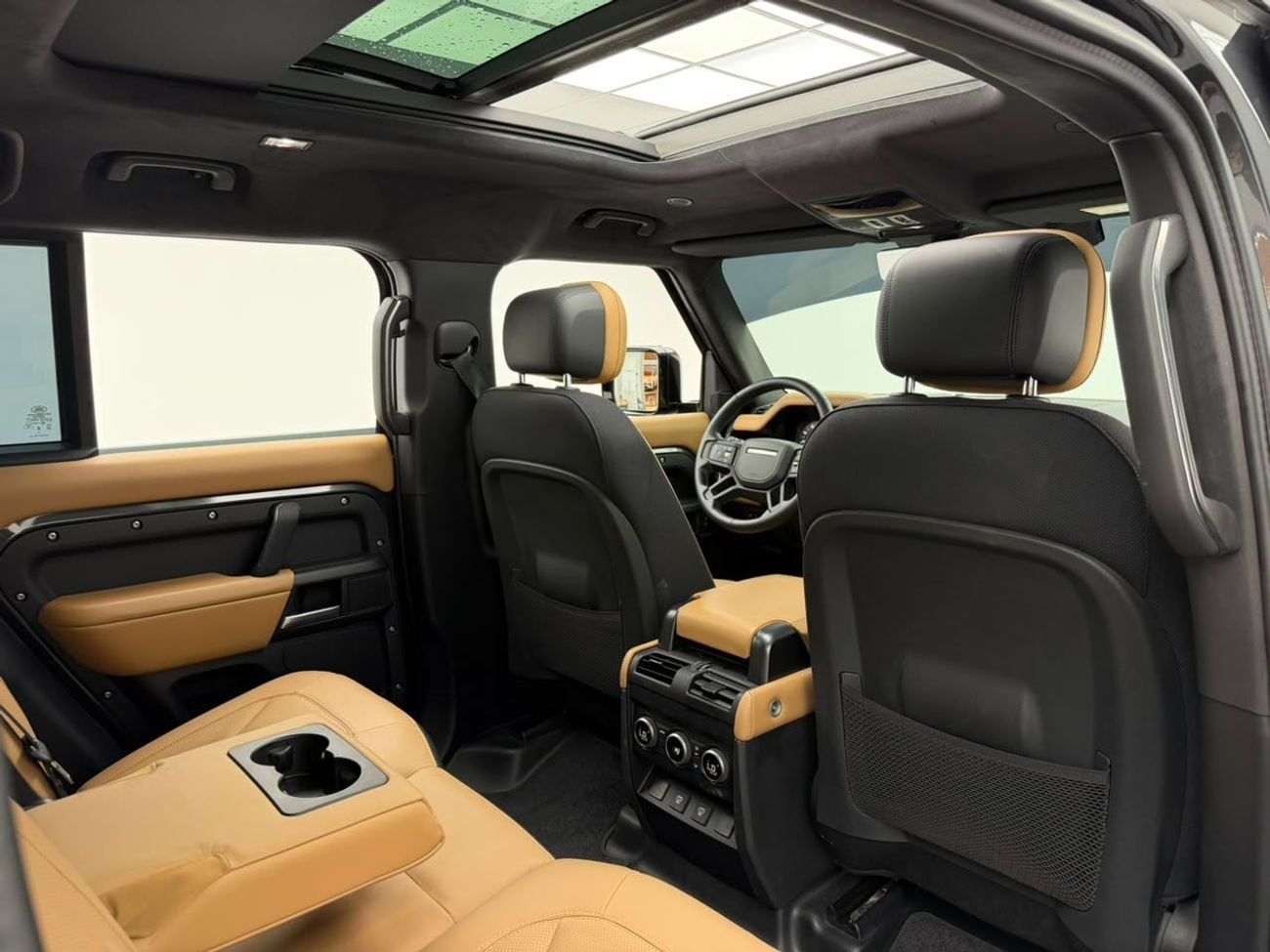 Land Rover Defender 110