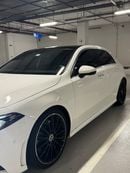 مرسيدس بنز A 250 Std 2.0L (224 HP)