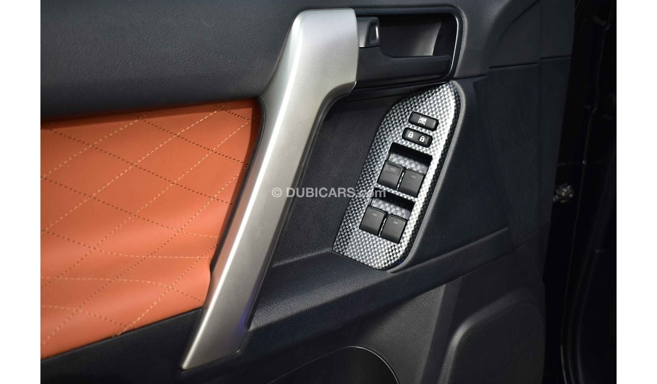 تويوتا برادو Sahara Edition  V6 4.0l Petrol 7-seater 4wd Automatic