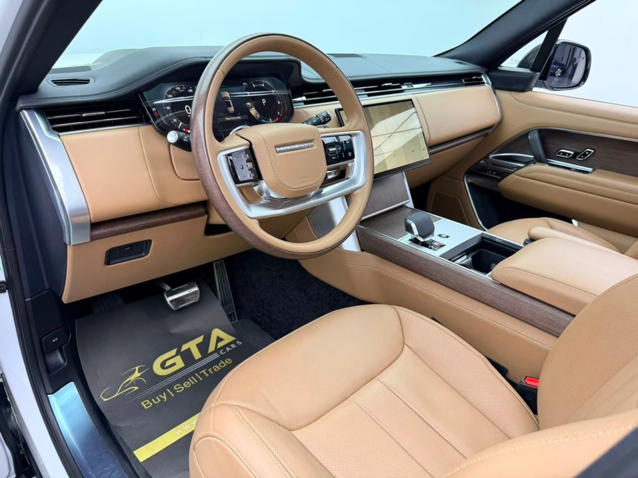 لاند روفر رينج روفر HSE P400 2024 Range Rover Vogue HSE P400, 2029 RR Warranty + Service Pack, Full RR Service History, GCC