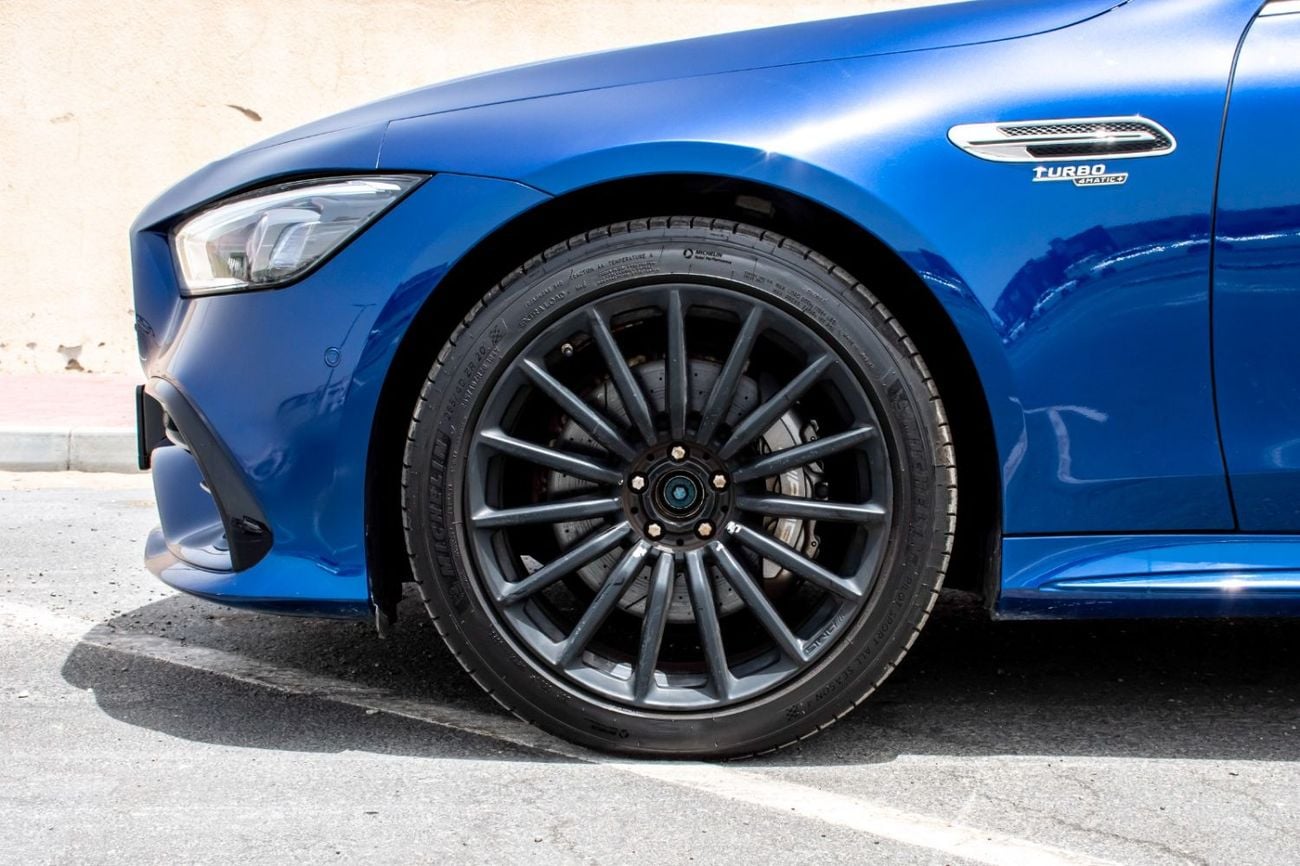 مرسيدس بنز AMG GT 43
