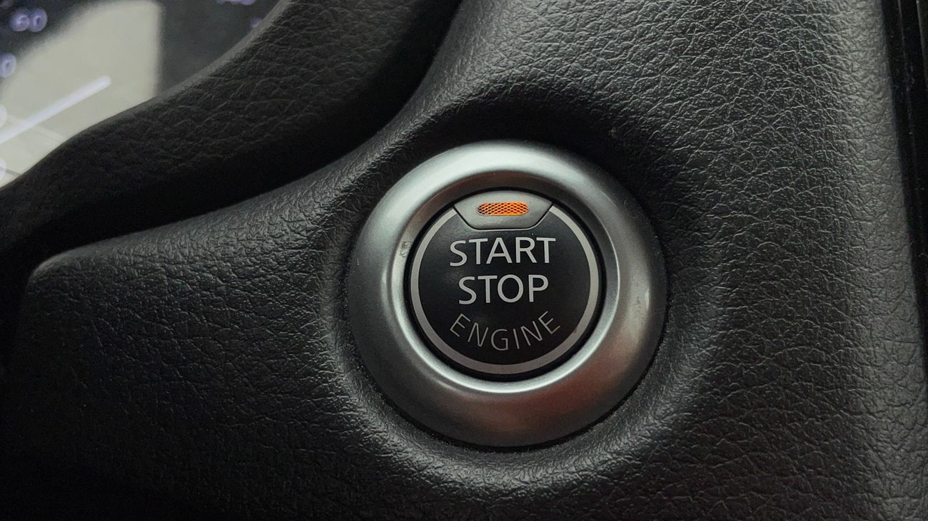 نيسان إكستيرا TITANIUM 2.5 | بدون دفعة مقدمة | اختبار القيادة في المنزل