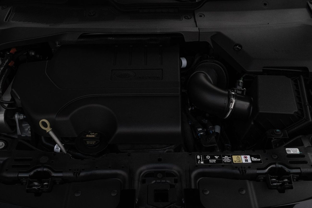 لاند روفر رانج روفر إيفوك Evoque SE P250 R-Dynamic | 3,721 P.M | 0% Downpayment | Magnificient Condition!