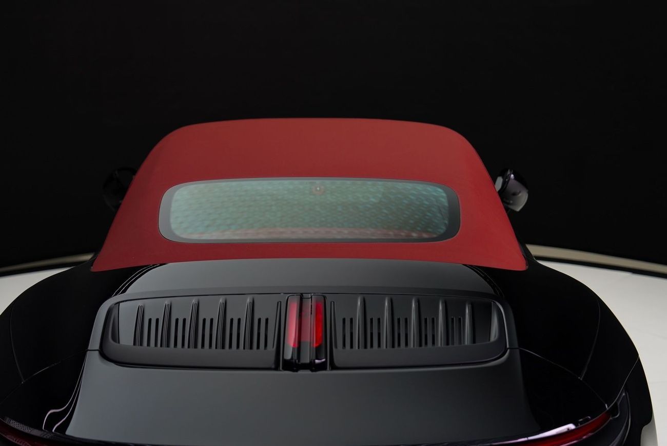 Porsche 911 Carrera 3.0L (444 HP) Convertible