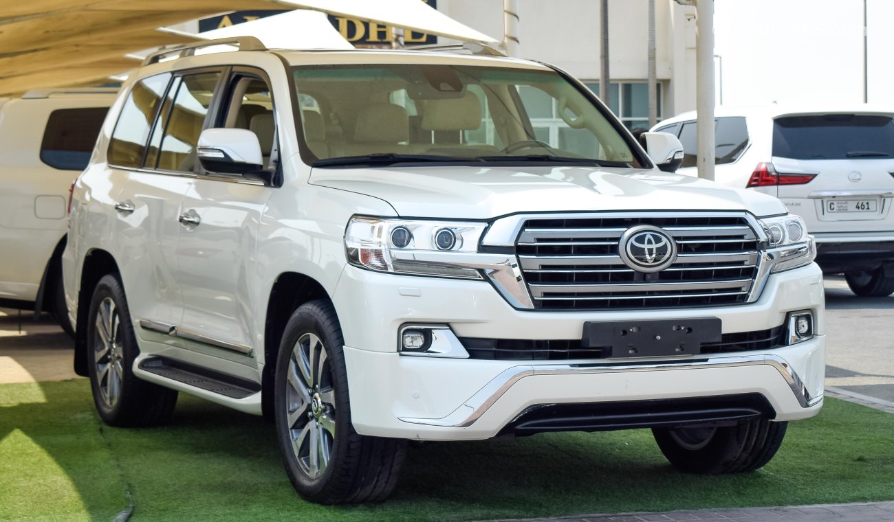 Toyota Land Cruiser VXR V8