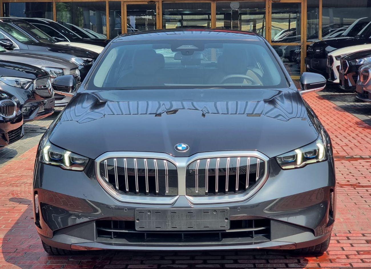 BMW 520i Executive 1.6L Warranty & Service 2024 GCC