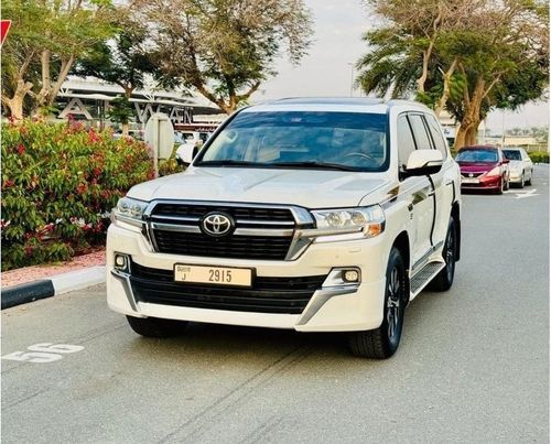 Toyota Land Cruiser LAND CRUISER 4.6L V8 2016 FULL OPTION (FULL SERVICE HISTORY)