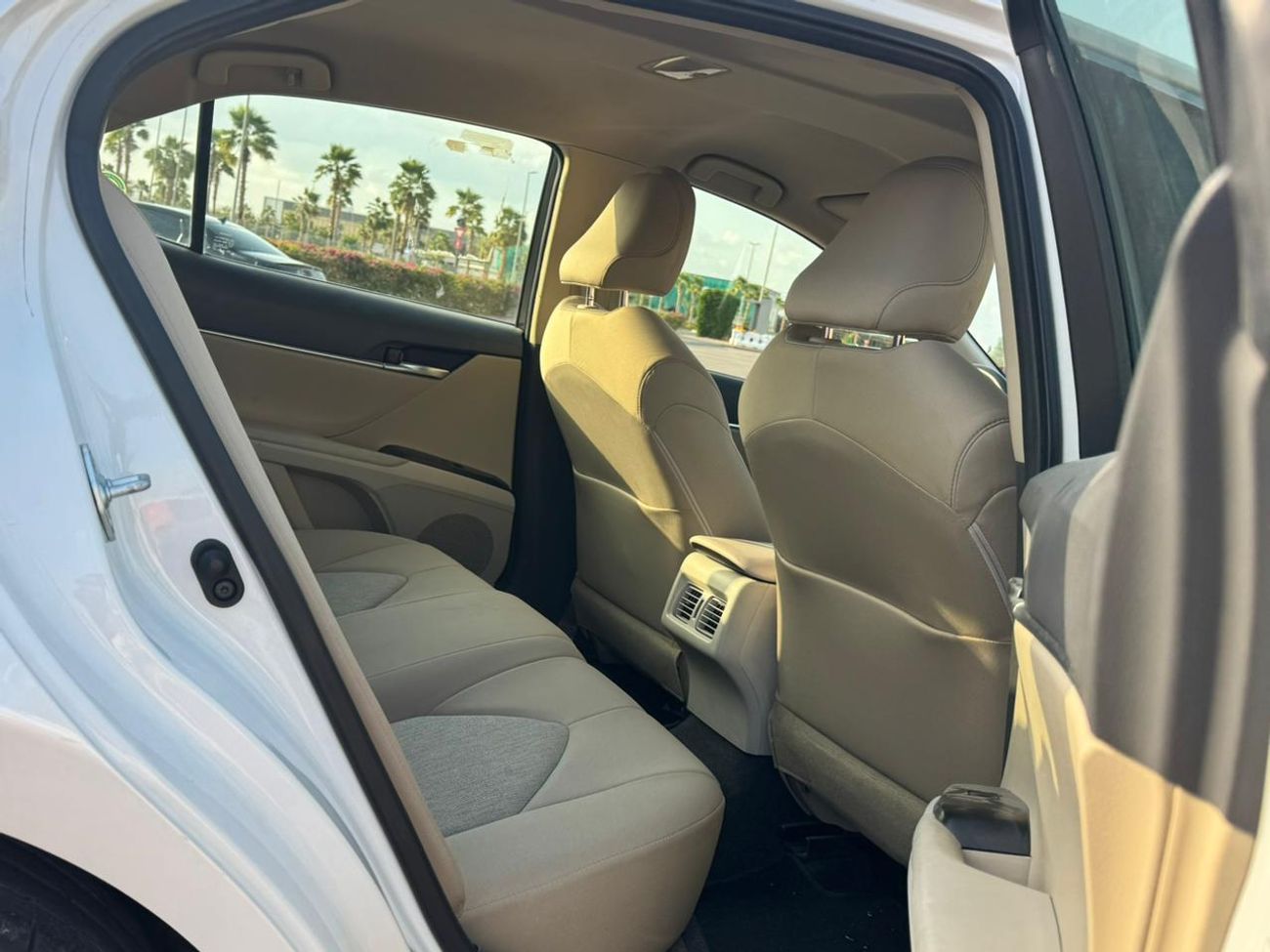 تويوتا كامري SE+ 2.5L