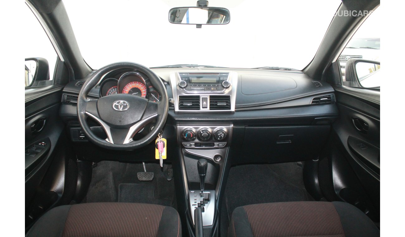 Toyota Yaris 1.3L SE HATCHBACK 2015 MODEL