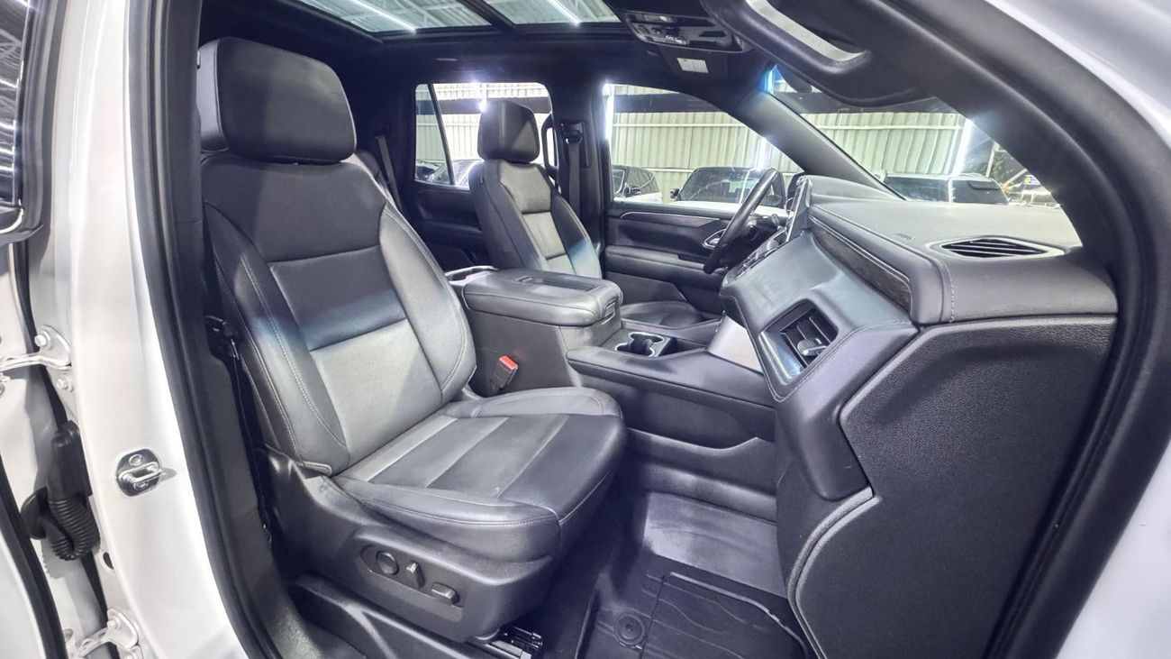 شيفروليه تاهو Tahoe Z71 full option banuramic V8 5.7 warranty one year