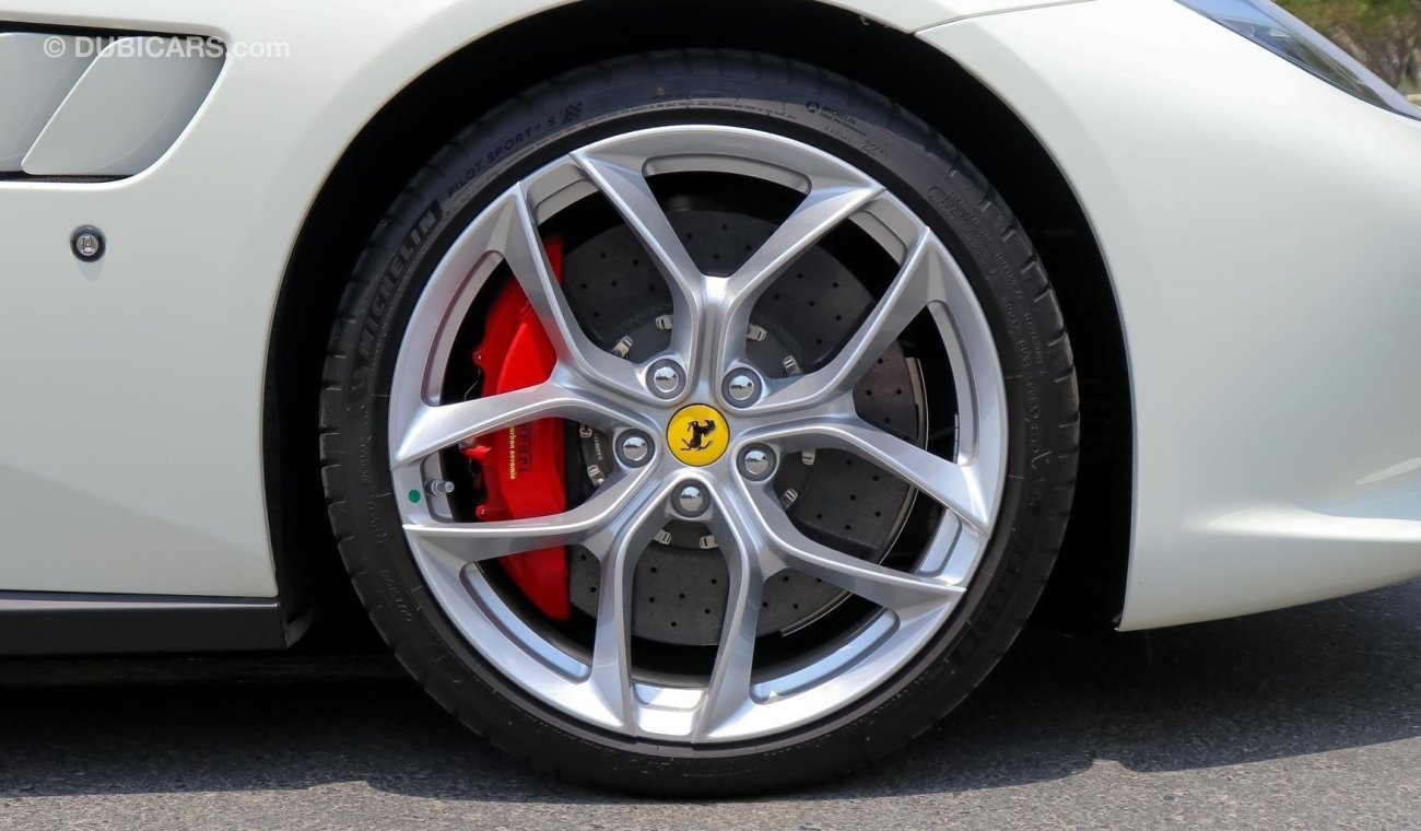 Ferrari GTC4Lusso (Export)