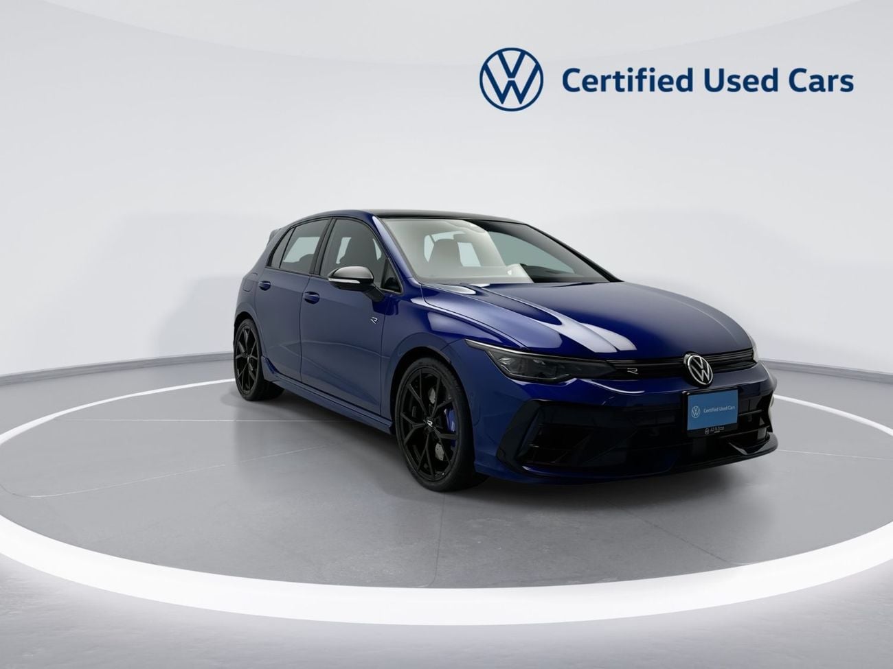 Volkswagen Golf R Base 2.0T Golf R Fabric Seats with Sunroof - DCC - Black Edition (Ref#37205)