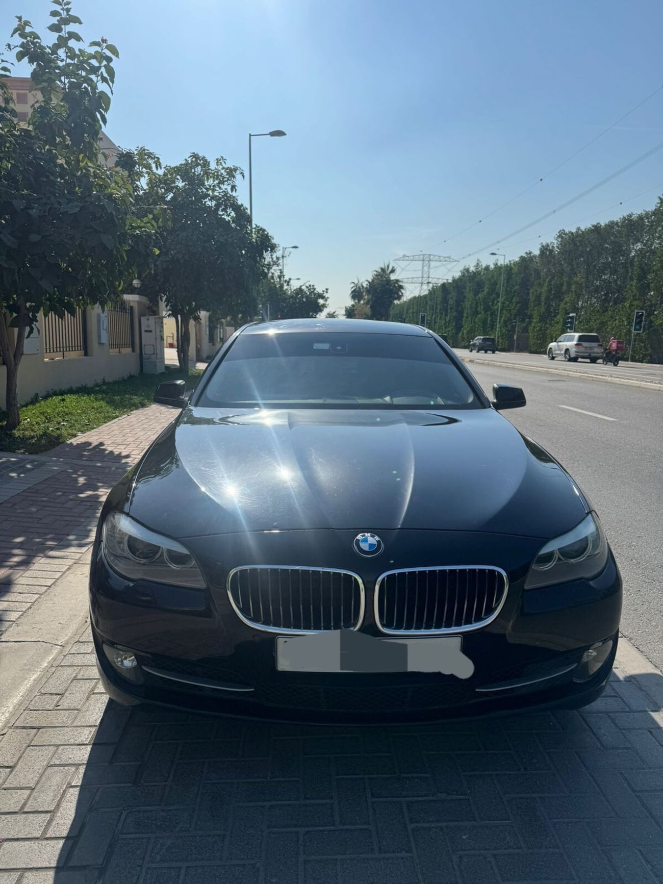 بي أم دبليو 520i