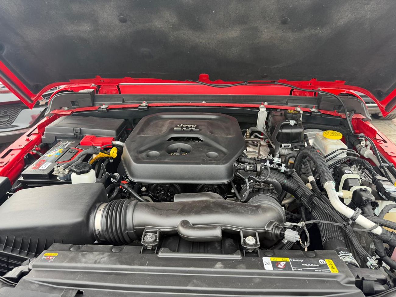 جيب رانجلر LHD-Automatic-Petrol-V4 Cylinder-2.0L-4WD-5 Seats-5 Doors