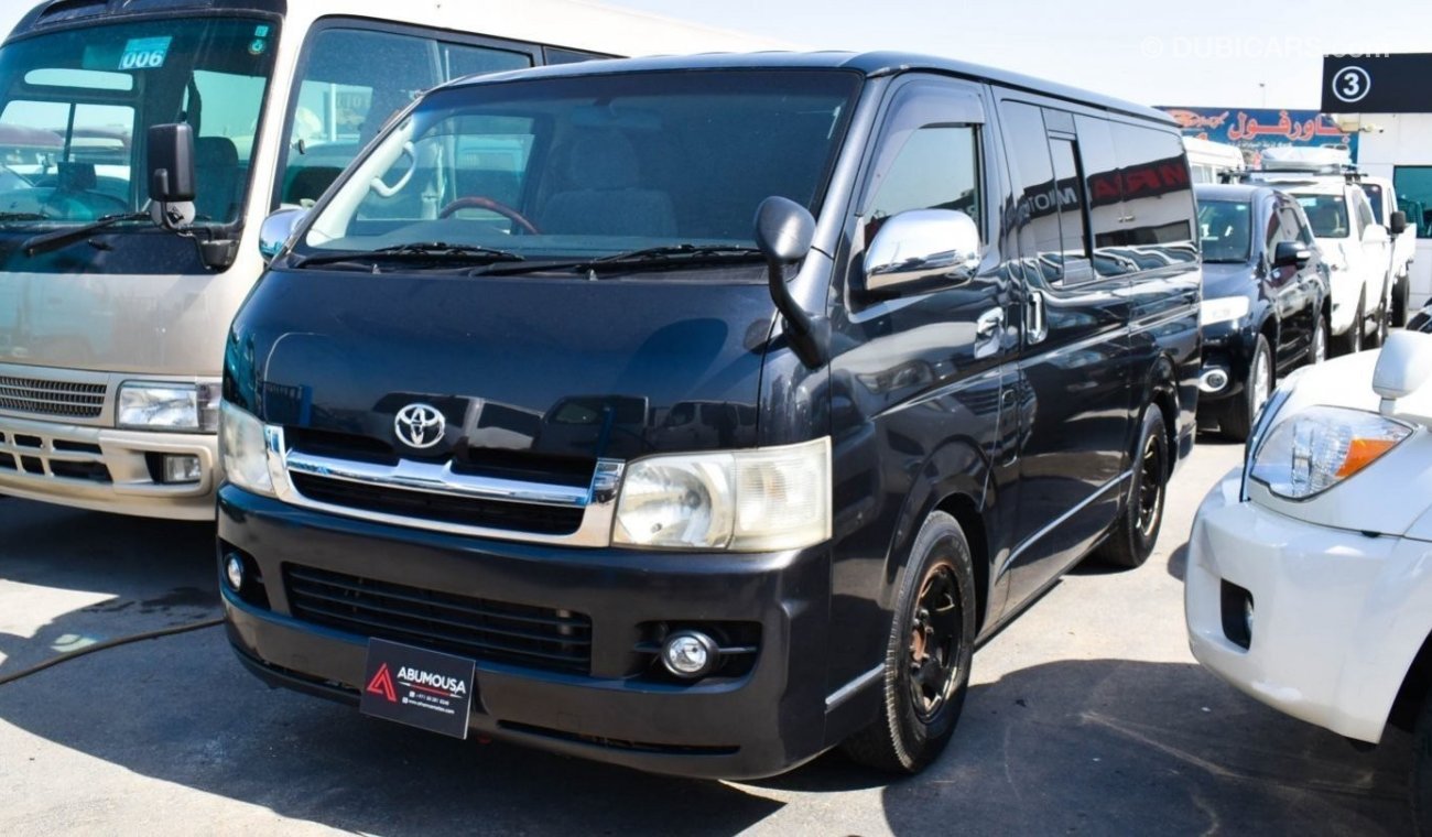 Toyota Hiace Diesel / KDH200-0067520 ||  FOR EXPORT ONLY || RIGHT HAND DRIVE.