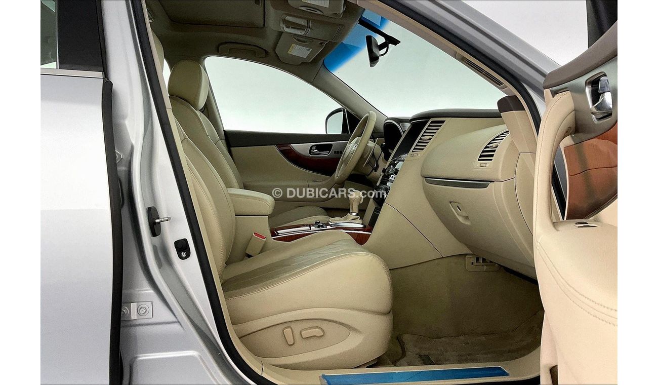 إنفينيتي QX70 Luxury / Luxe Sensory