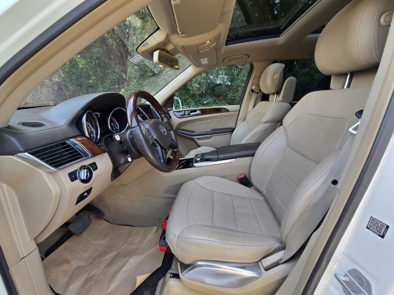 Mercedes-Benz GL 500 Std 4.7L MERCEDES GL-500 2014 GCC // FULL OPITION // ACCIDENT FREE // PERFECT CONDITION