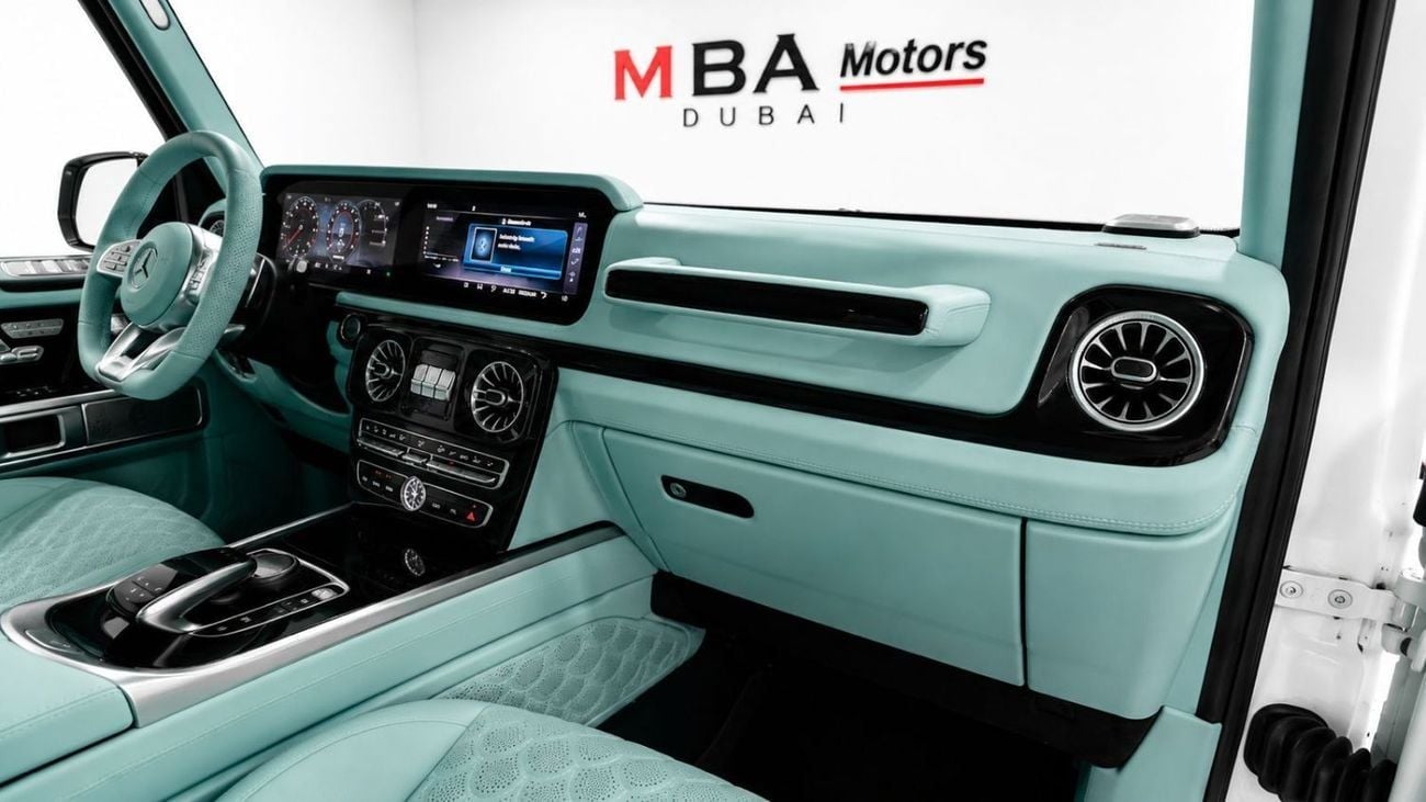 Mercedes Benz G63 AMG BRABUS G900 Rocket Std 4.0L Brabus Kit AMG
