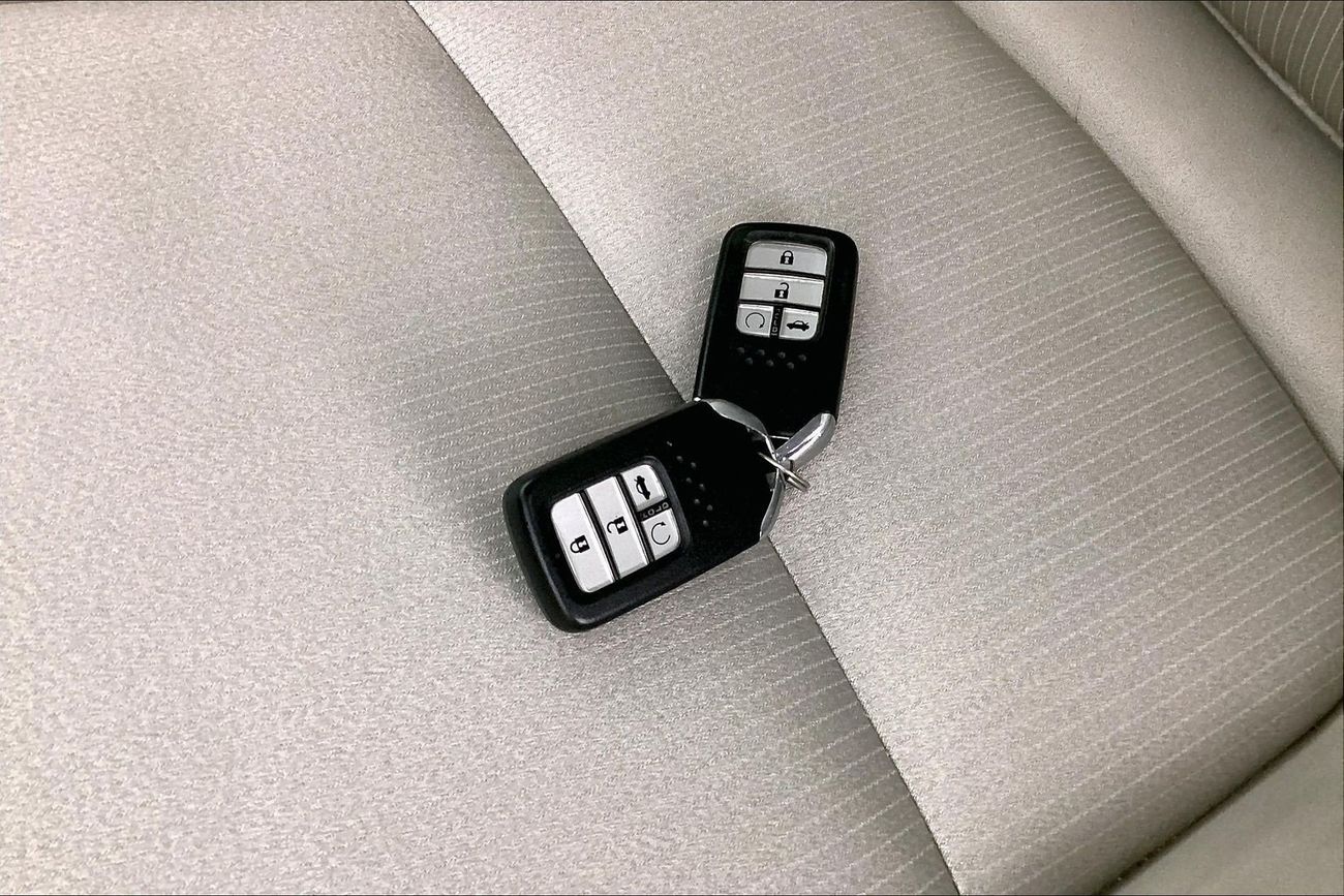 هوندا أكورد LX | National Day Celebration | شامل الضمان | 0 ﺪﻔﻋﺓ ﺃﻮﻟﻯ