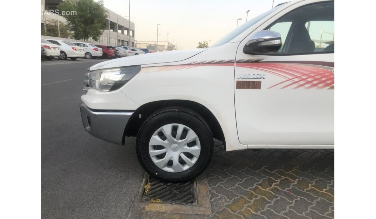 Toyota Hilux GCC 2W