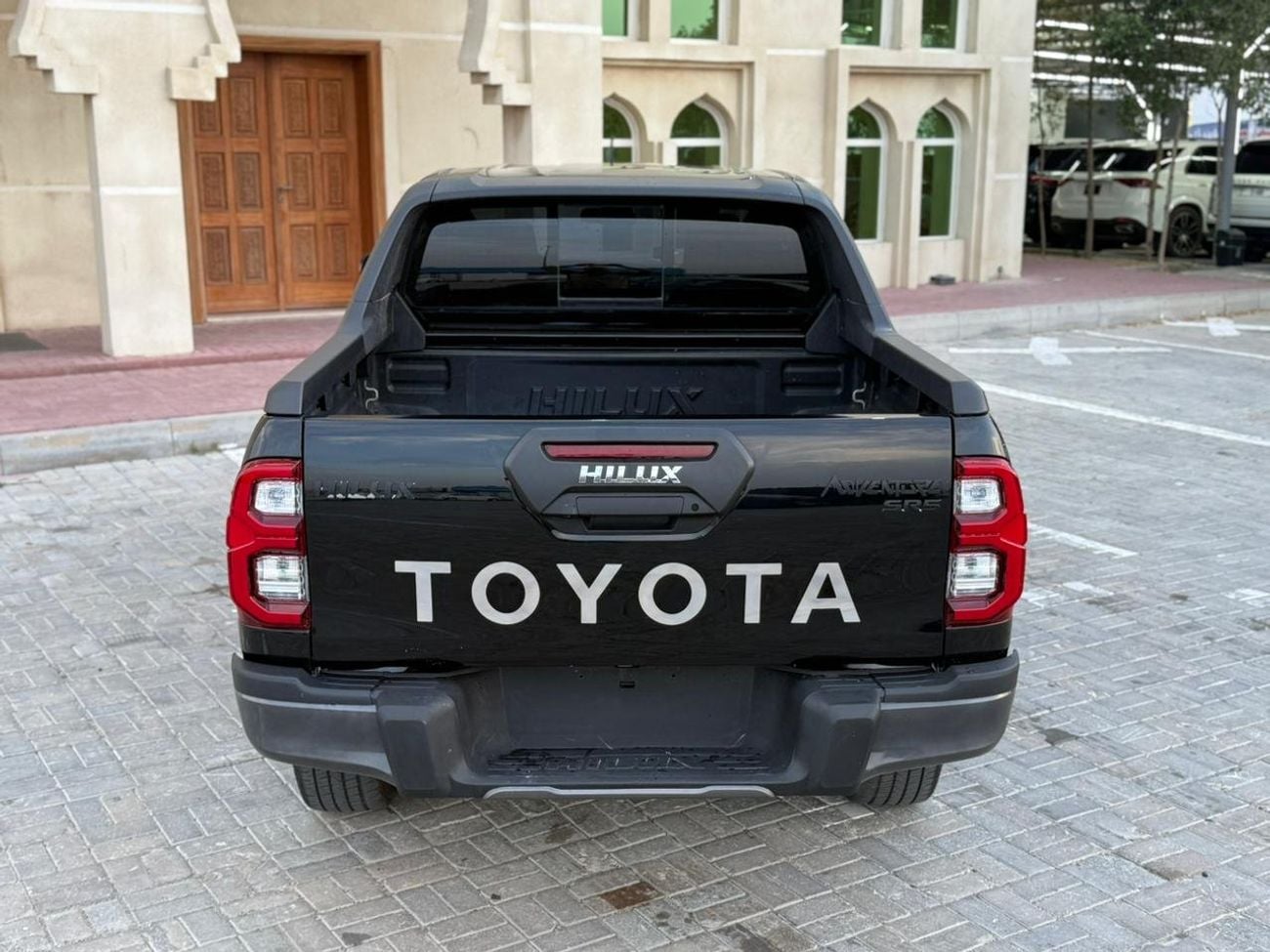 Toyota Hilux GLX 2.7L Double Cab Utility A/T