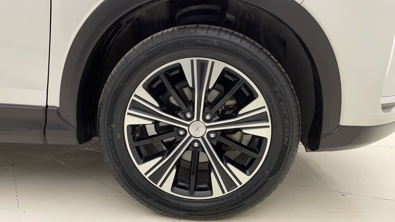 Mitsubishi Eclipse Cross GLX HIGHLINE 1.5 | Zero Down Payment | Home Test Drive