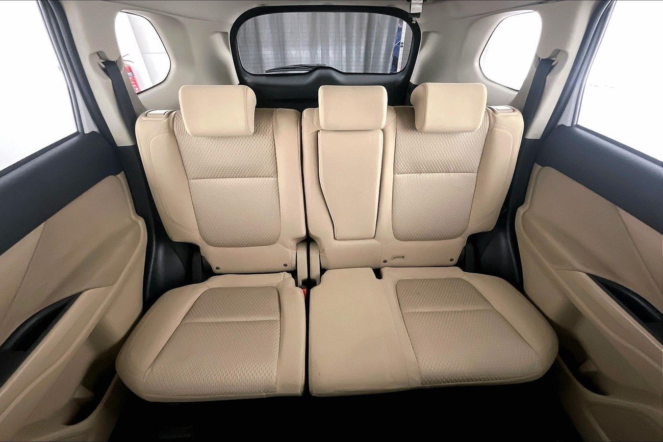 Mitsubishi Outlander GLX Basic | Guaranteed Warranty | 0 Down Payment