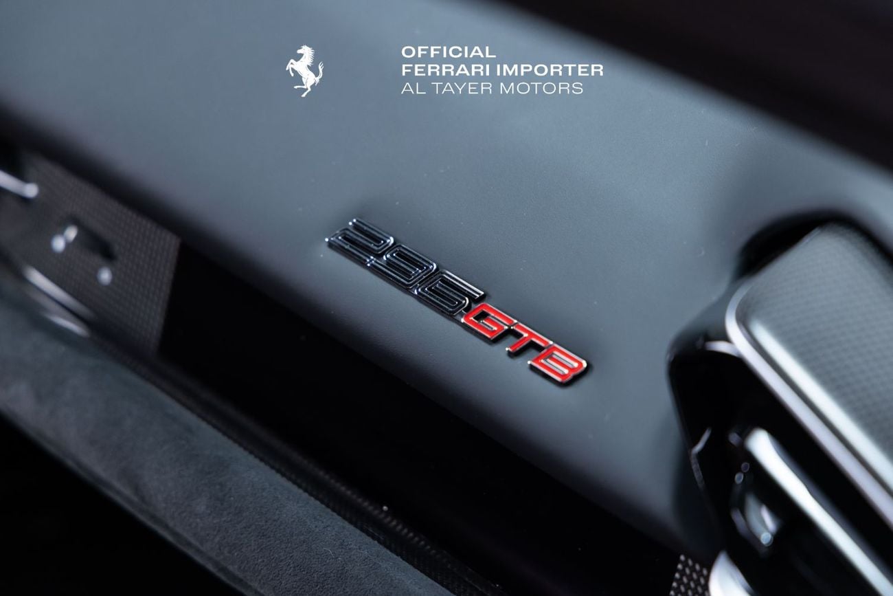 فيراري 296 GTB