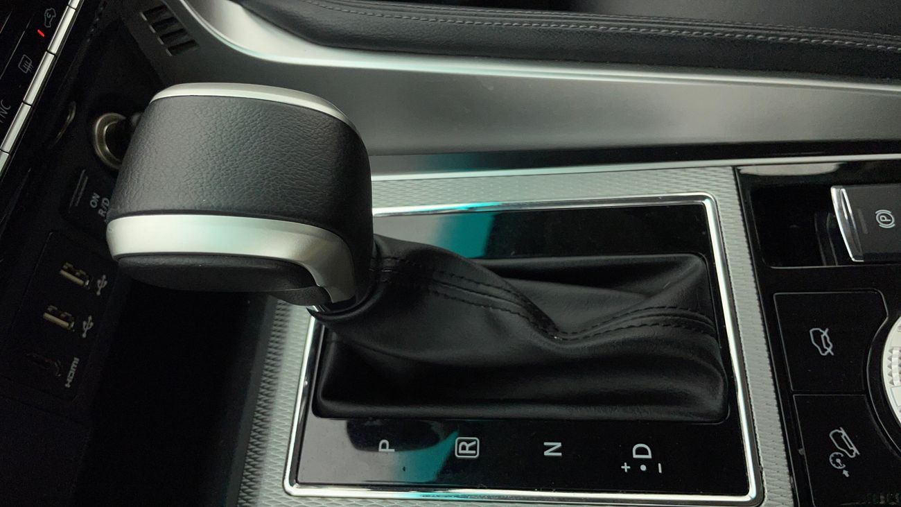 ميتسوبيشي مونتيرو سبورت GLS MIDLINE 3 | بدون دفعة مقدمة | اختبار القيادة في المنزل