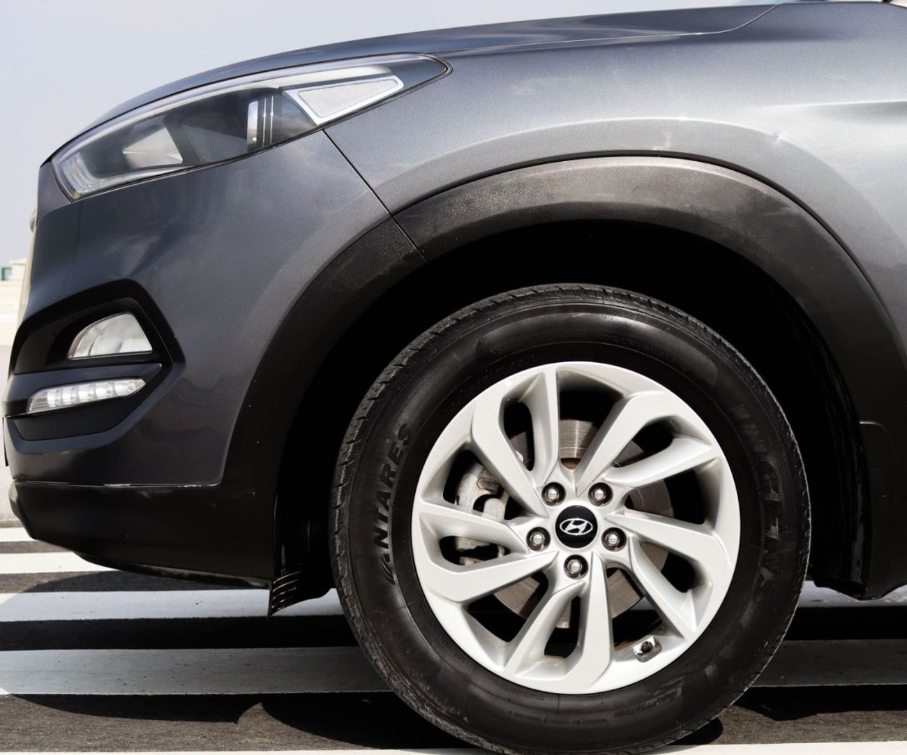 Hyundai Tucson GL Plus 2.0L