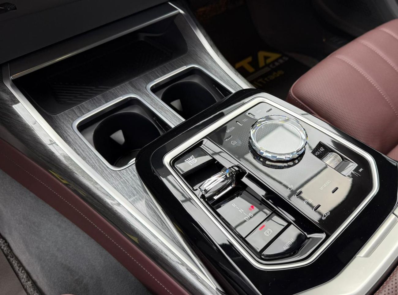 BMW 760i 2025 BMW 760i xDrive ,AGMC Warranty ,Service Contract ,Full Agency Service History ,Excellent Condit