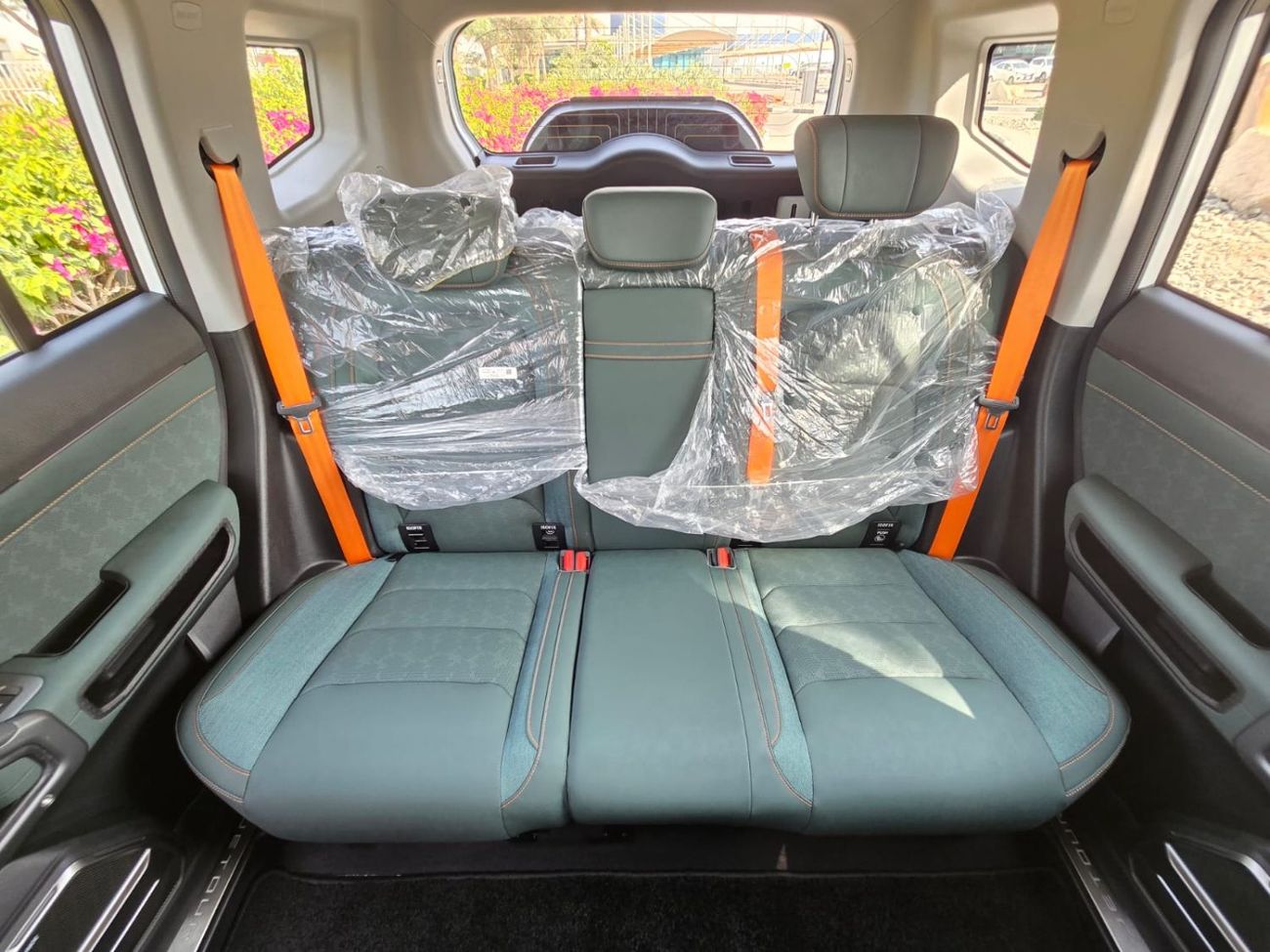 Jetour T2 i-DM 2025 GCC ELITE CARS 10 YEARS AGENCY WARRANTY & SERVICE CONTRACT IN MINT CONDITION