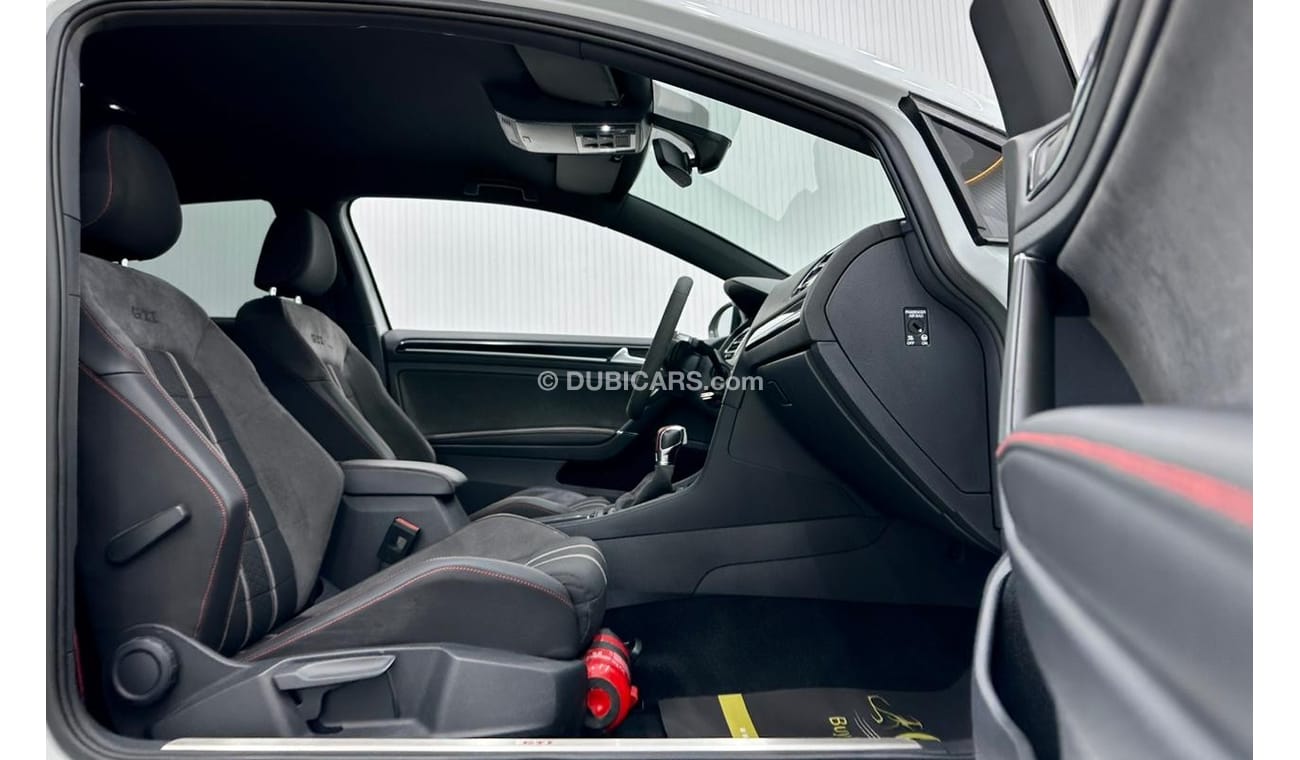 Volkswagen Golf 2017 Volkswagen Golf GTI Clubsport 2DR, Full VW Service History, Warranty, GCC