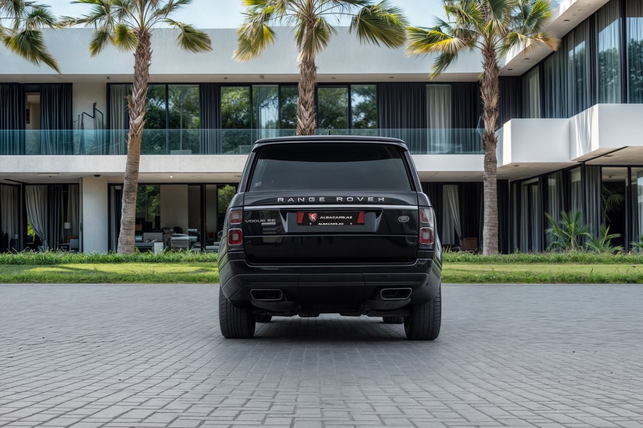 لاند روفر رينج روفر Range Rover Vogue SE Supercharged V8 | 3,525 P.M | 0% Downpayment | Perfect Condition! | Ramadan Off