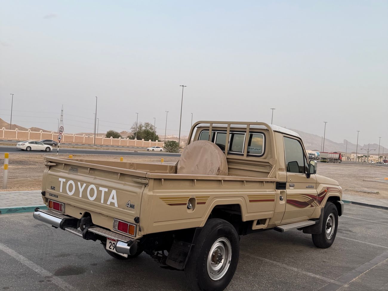 Toyota Land Cruiser Pickup 70