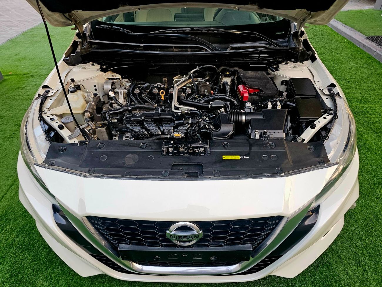 Nissan Altima S GCC/ 2.5L V4/ LOW MILEAGE/ IMMACULATE CONDITION