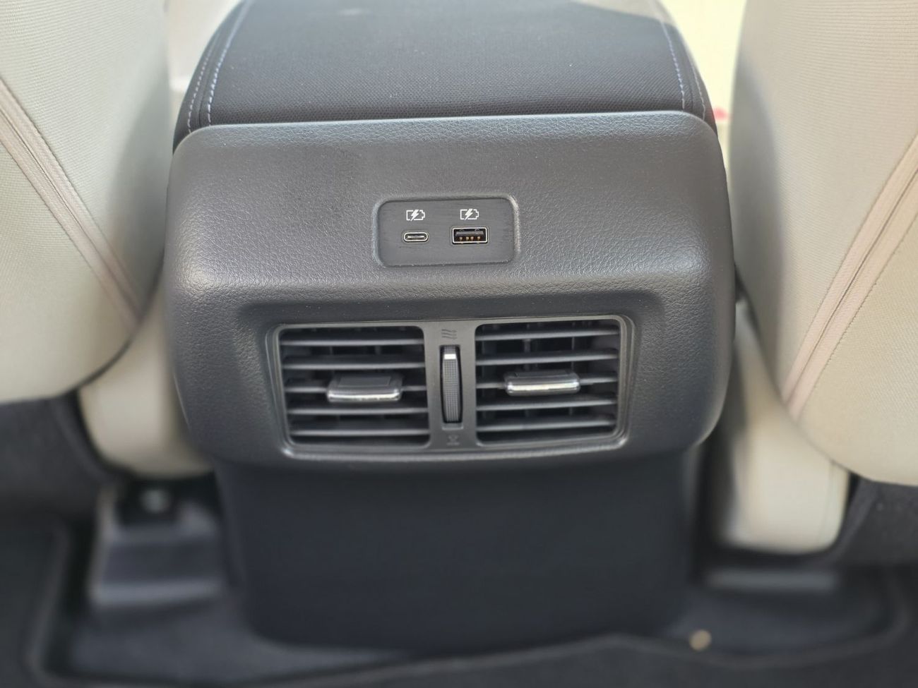 نيسان إكستيرا SE 2.5L 4WD