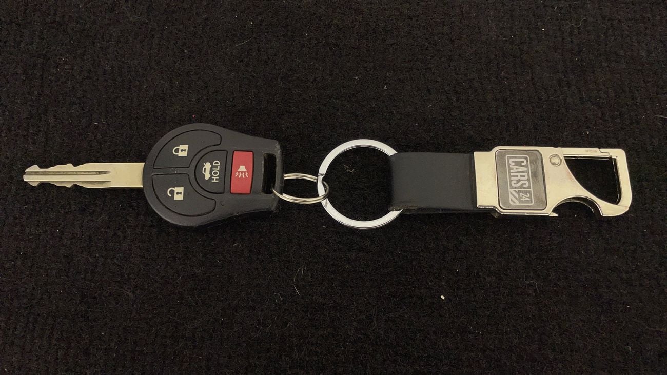 نيسان سنترا S 1.8 | بدون دفعة مقدمة | اختبار القيادة في المنزل