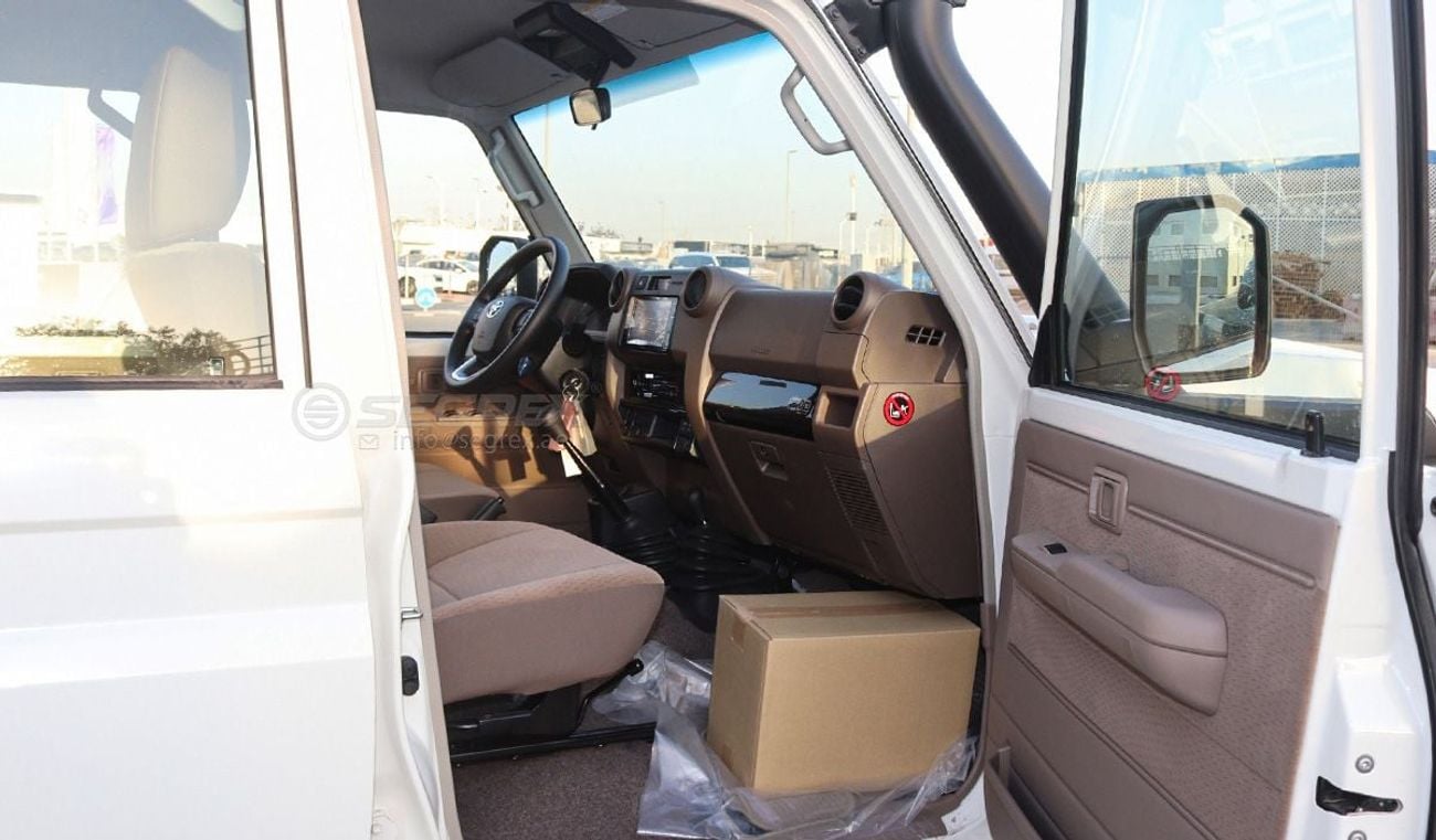 تويوتا لاند كروزر 70 2025 Model Toyota Land Cruiser Hardtop LC76, 2.8L Diesel 4WD 5M/T